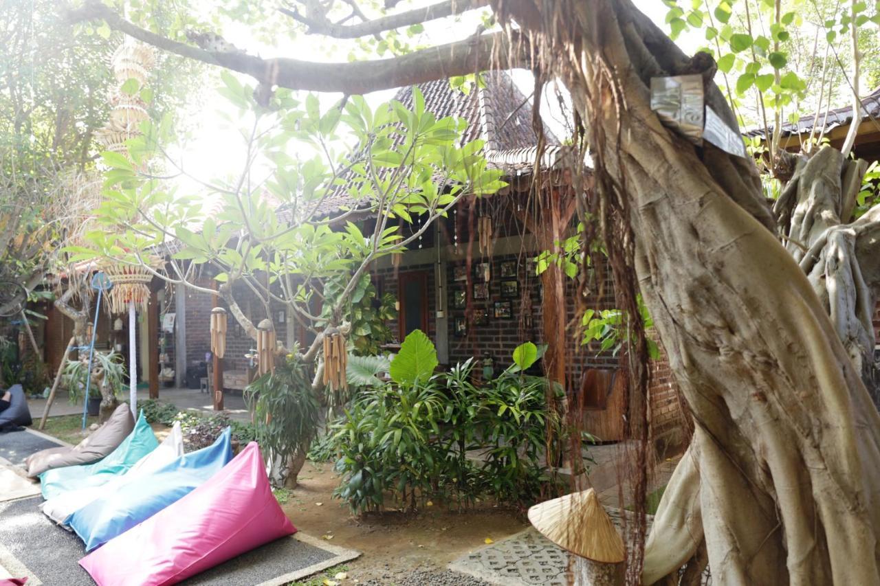 ดา เฮาส์ เทล Hostel กูตา ภายนอก รูปภาพ