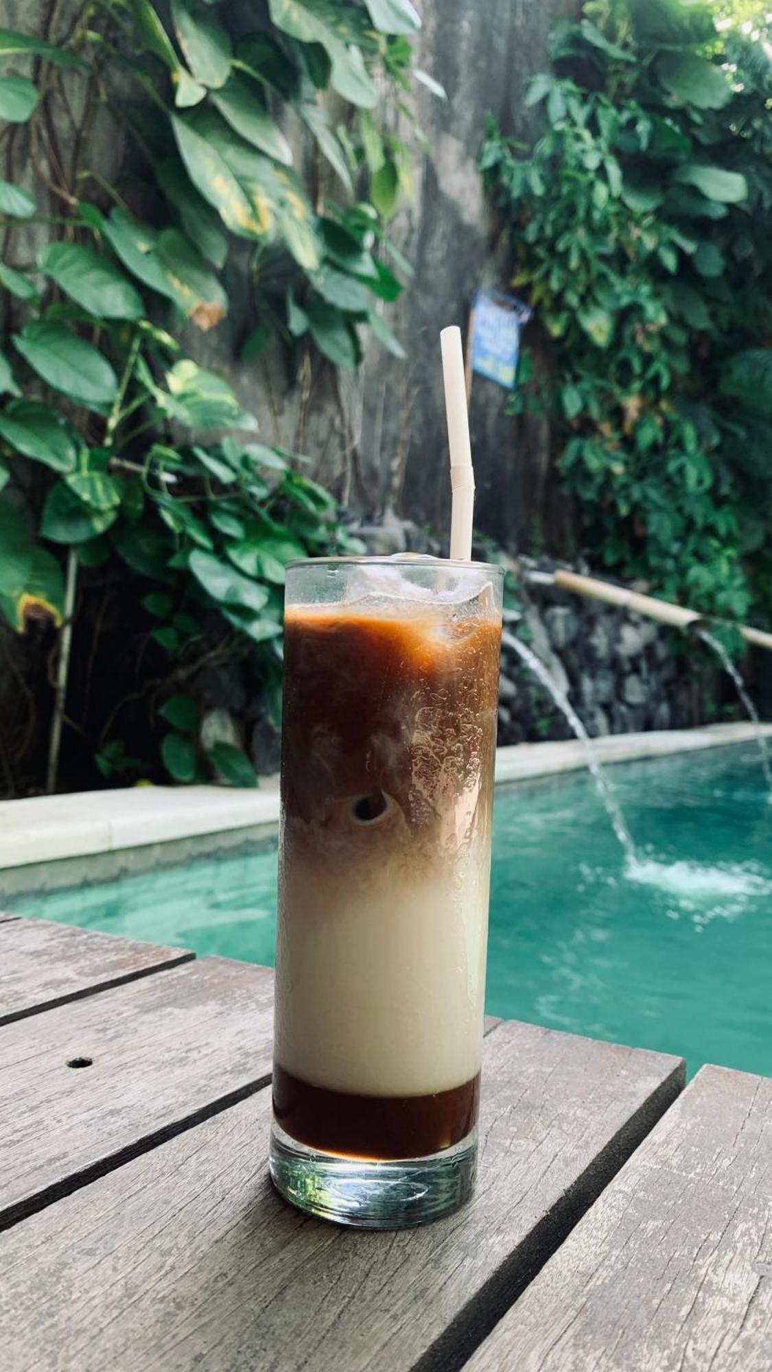 ดา เฮาส์ เทล Hostel กูตา ภายนอก รูปภาพ