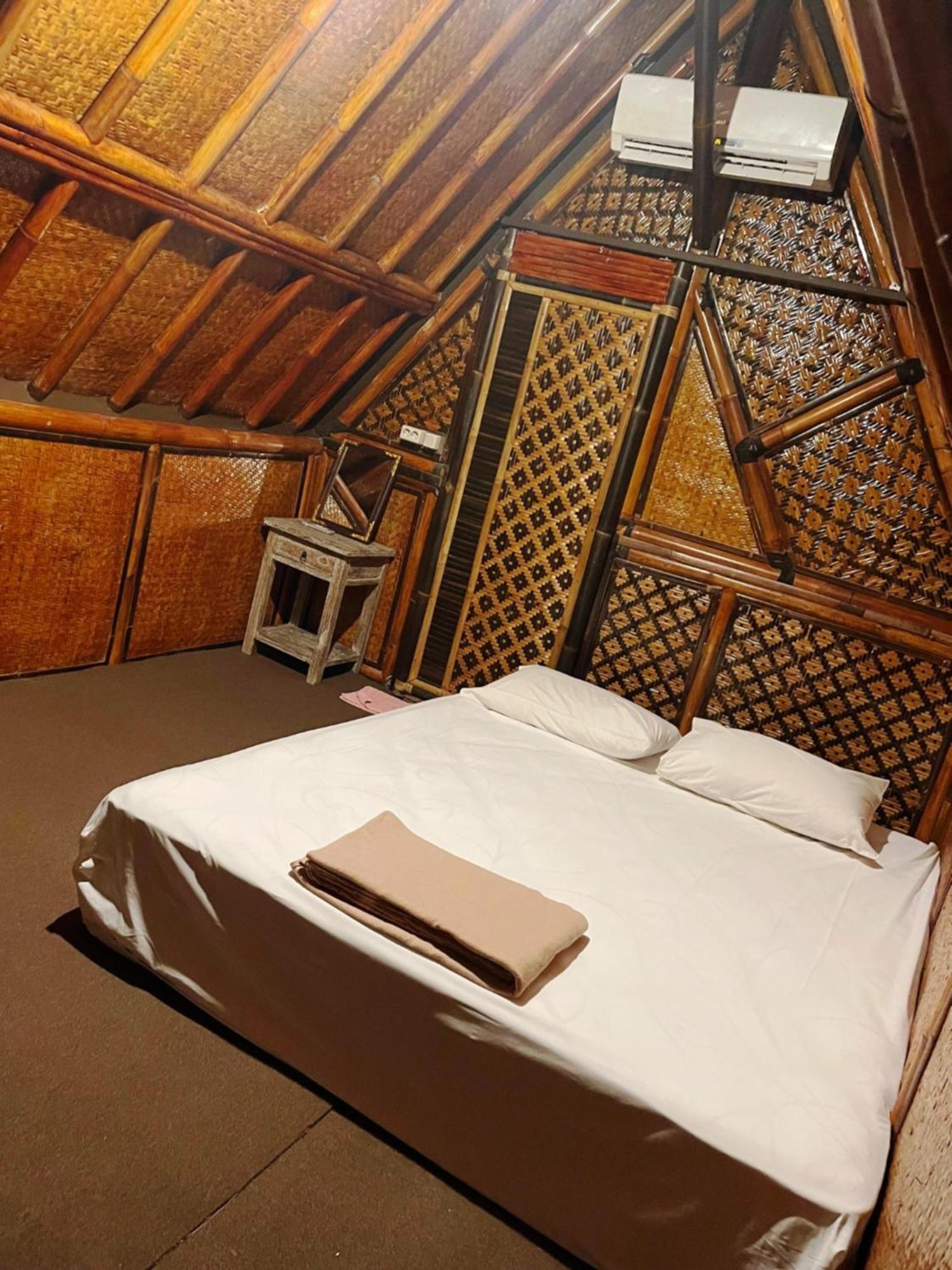 ดา เฮาส์ เทล Hostel กูตา ภายนอก รูปภาพ