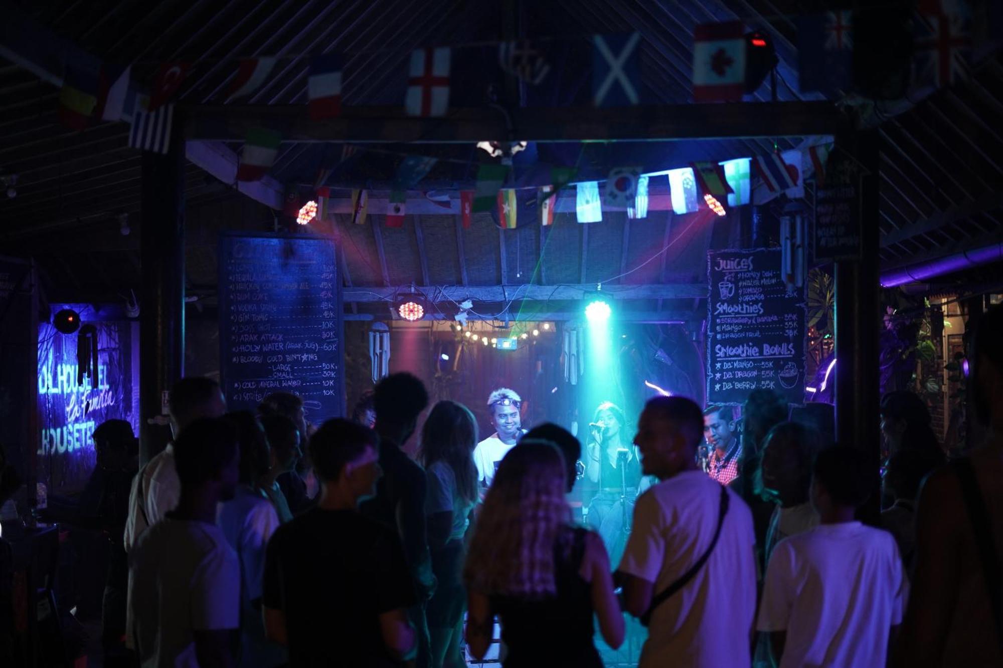 ดา เฮาส์ เทล Hostel กูตา ภายนอก รูปภาพ